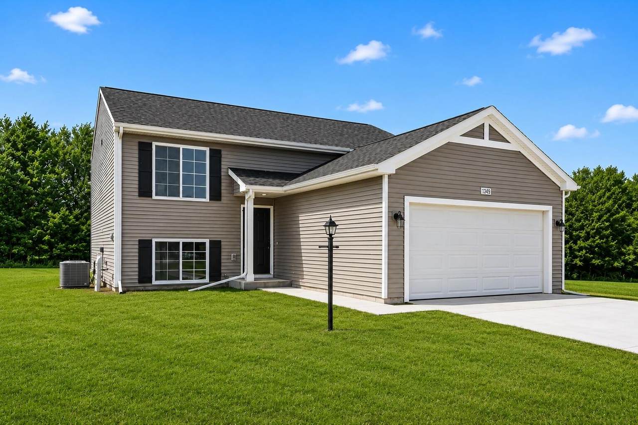 910 Valley View Court - Photo 1