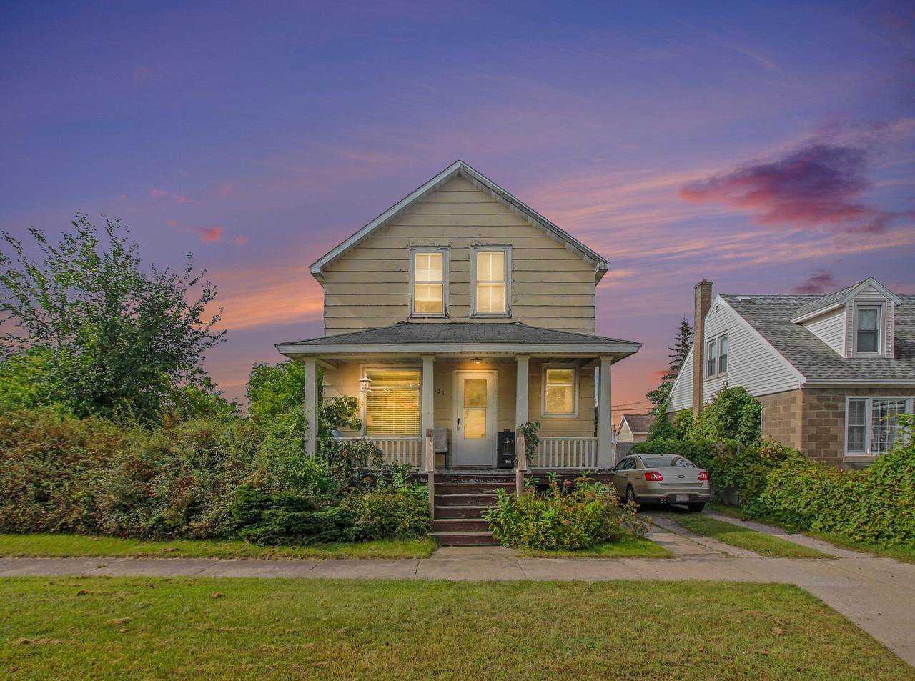 1126 River Street - Photo 1