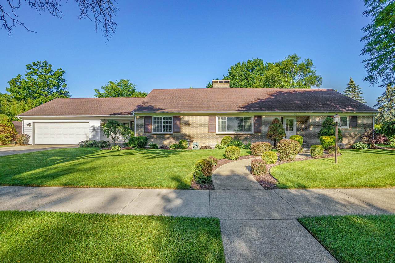 906 Walnut Street - Photo 1