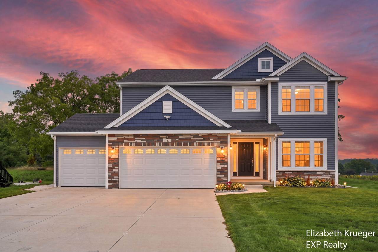 743 Petoskey Stone Drive - Photo 1