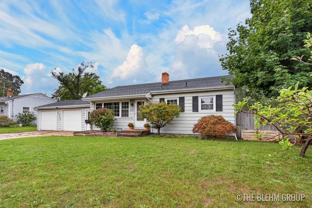 2523 44th Street - Photo 1