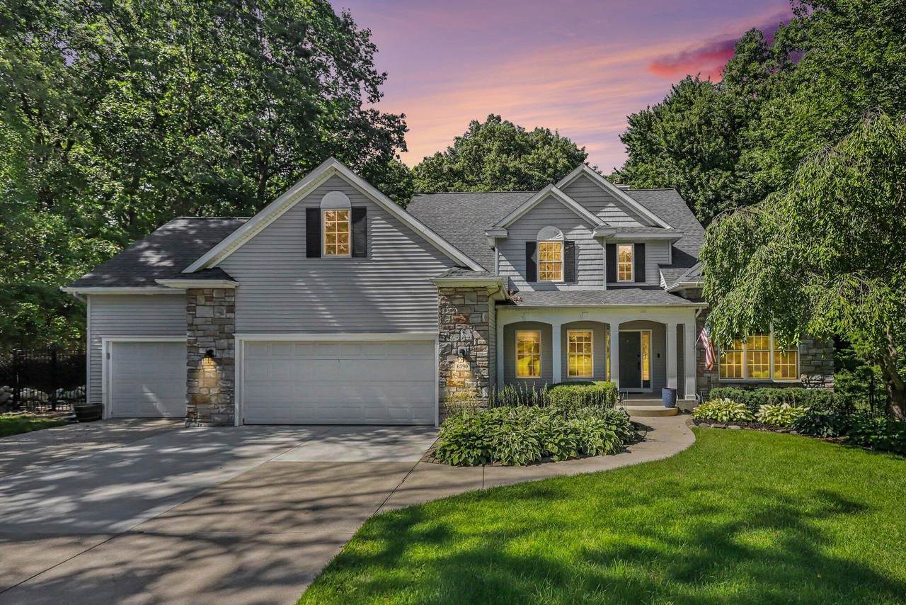 6390 Shugarbush Trail - Photo 1