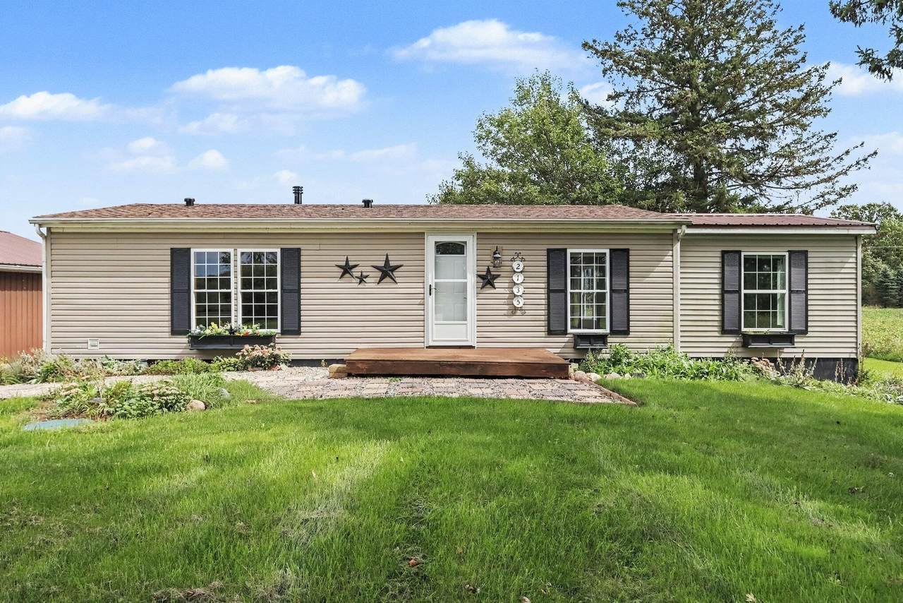 2135 Ionia Road - Photo 1