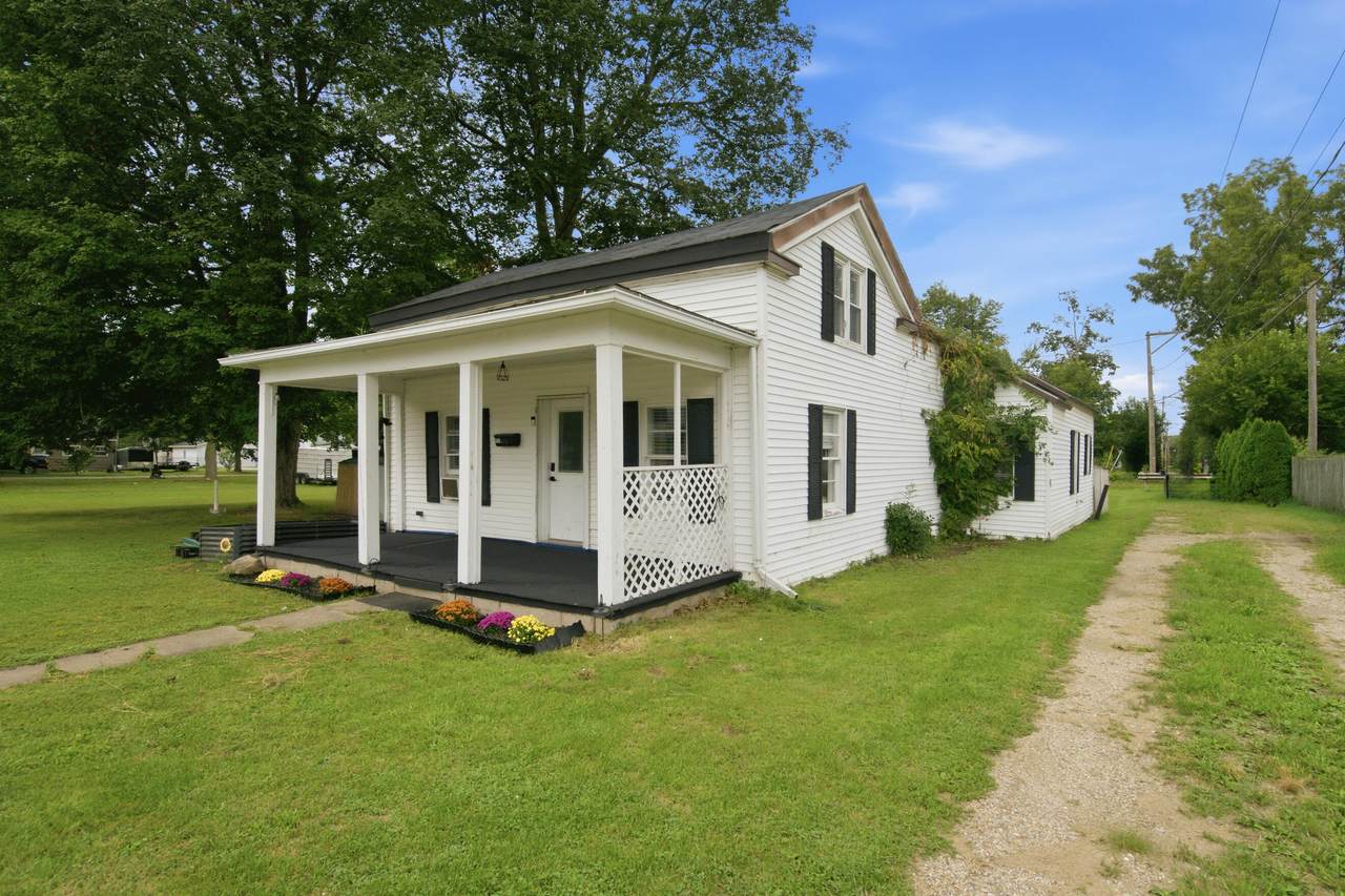265 4th Street - Photo 1