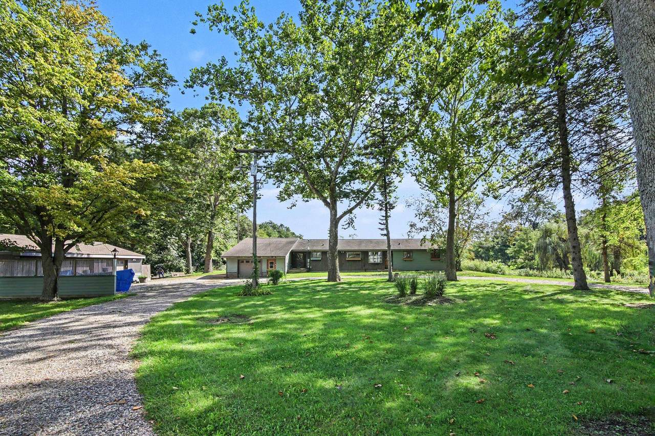 8443 Matthews Highway - Photo 1