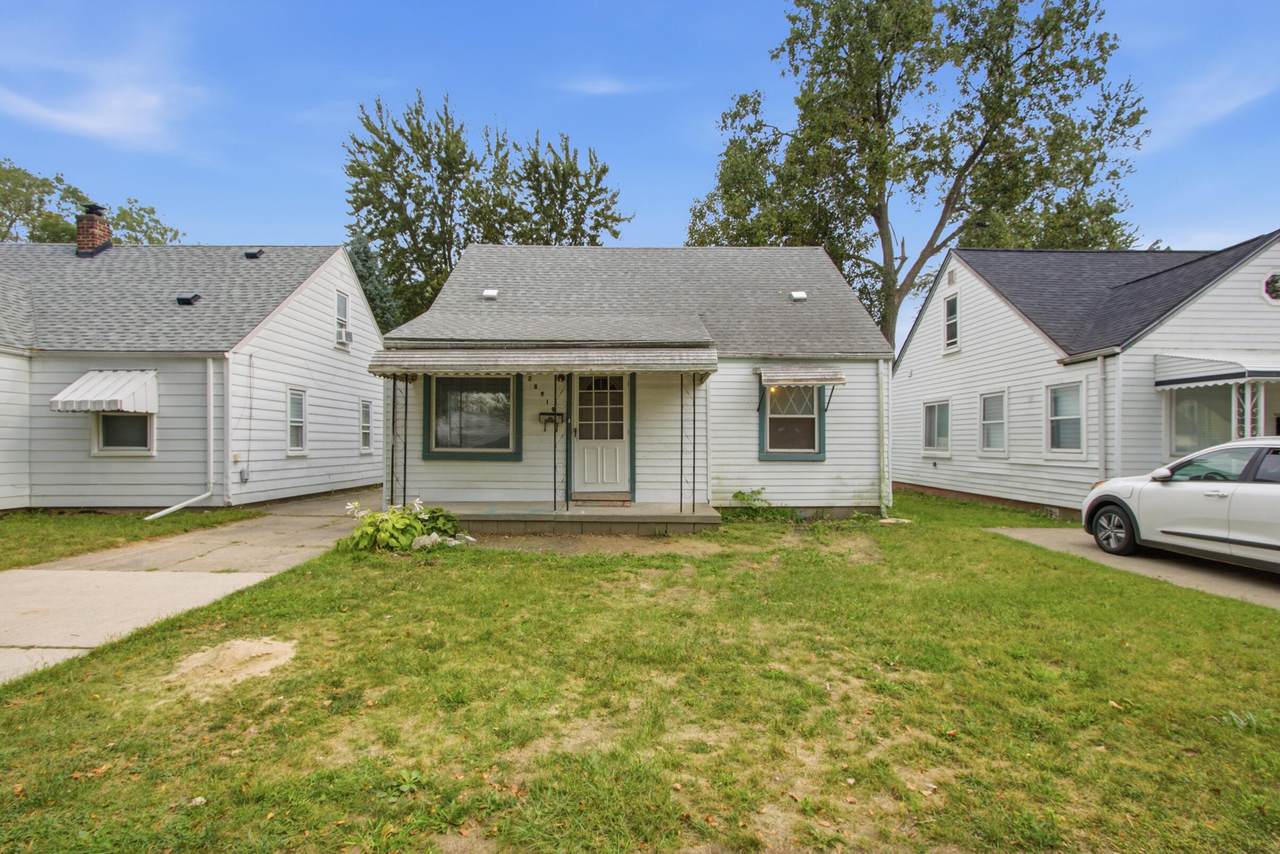 28919 Powers Street - Photo 1