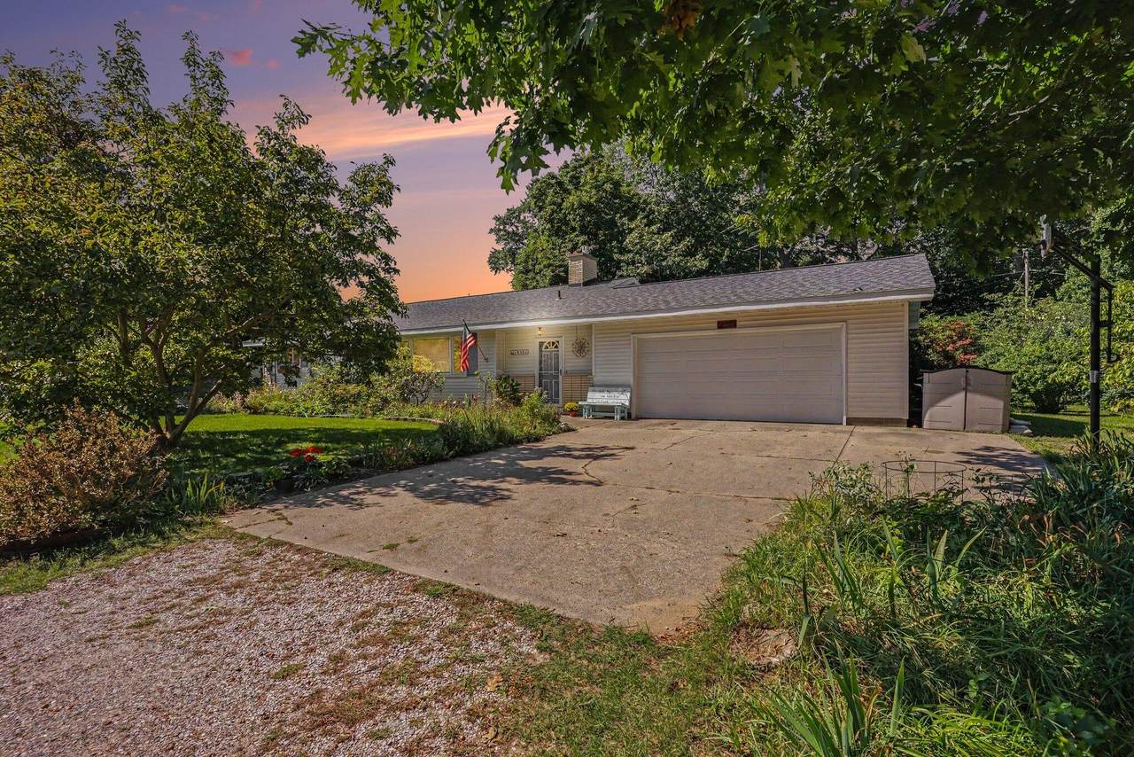 16261 Gierman Drive - Photo 1