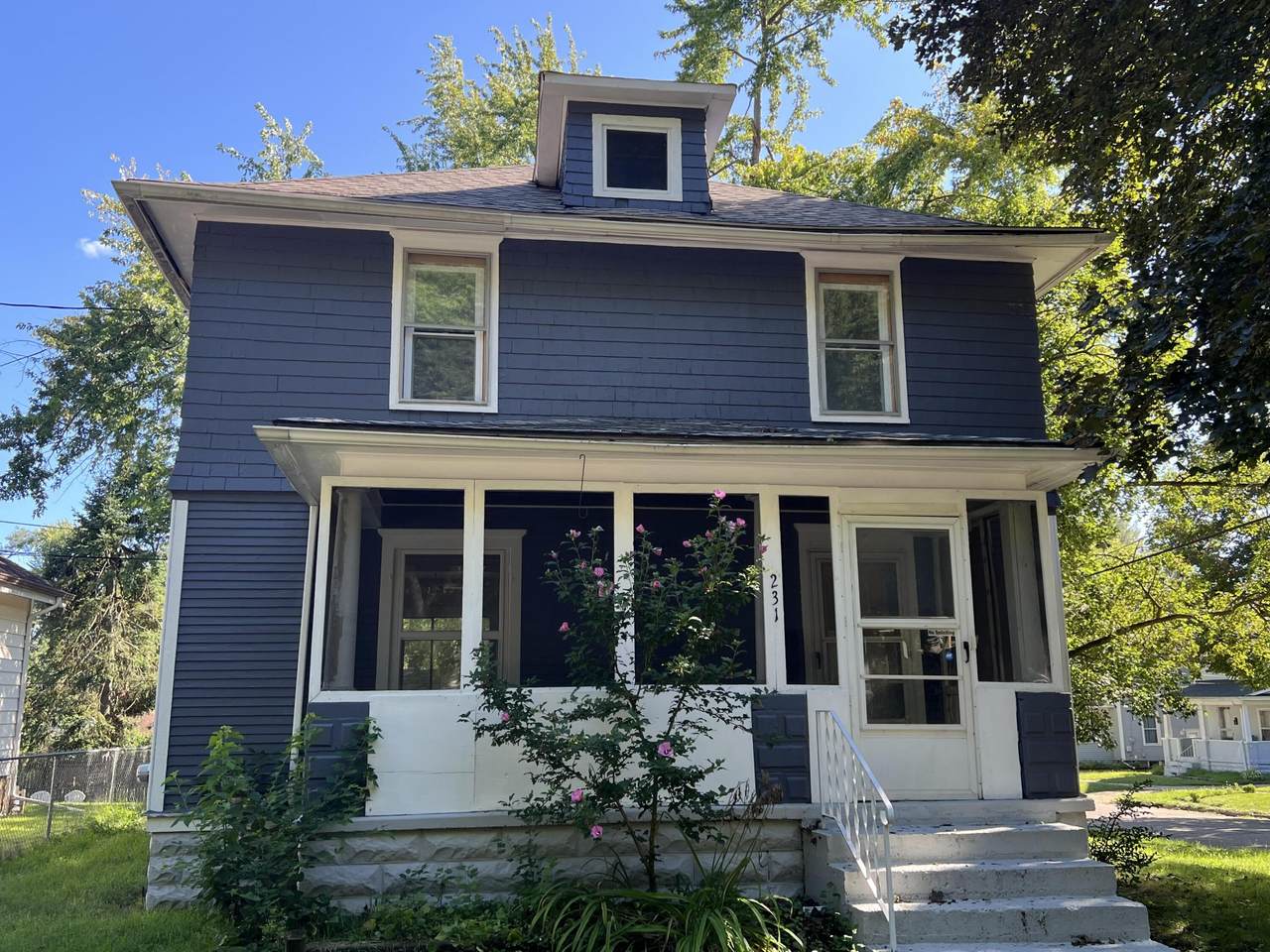231 Rockwell Street - Photo 1