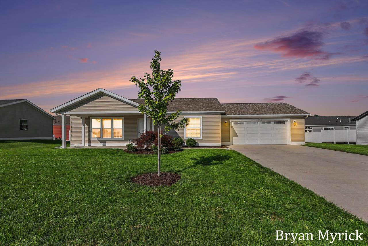 4770 52nd Street - Photo 1