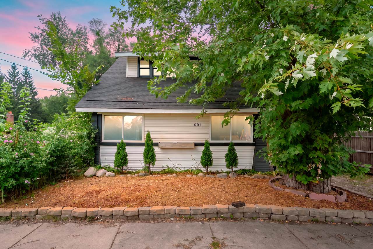 801 Wallace Avenue - Photo 1