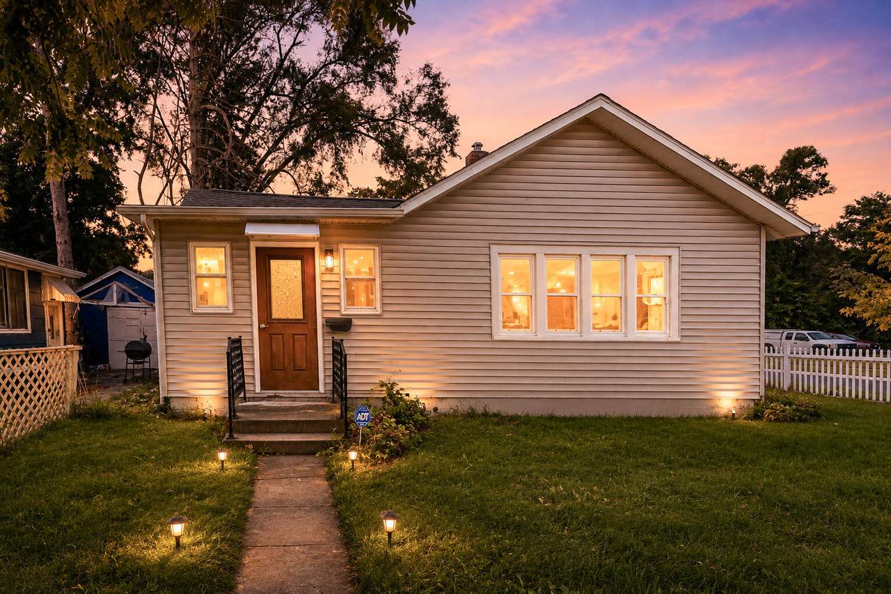1112 Hurd Avenue - Photo 1