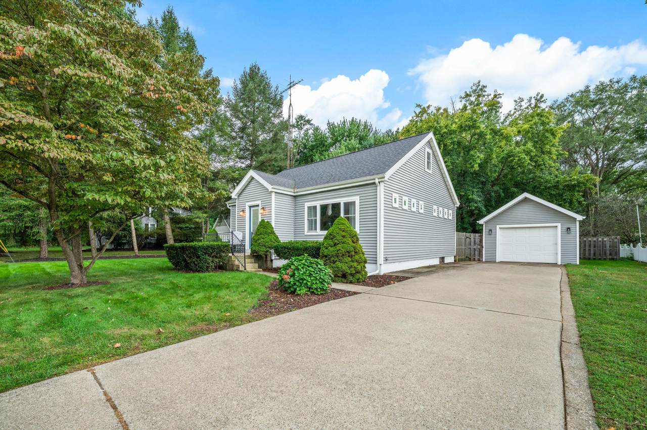 4604 Cleveland Avenue - Photo 1