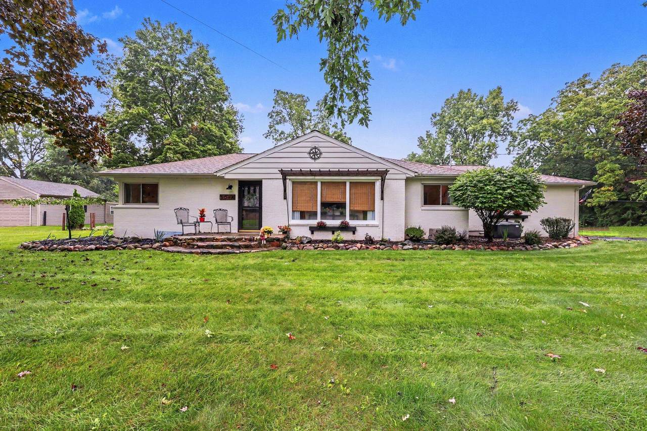 1014 Crestwood Lane - Photo 1
