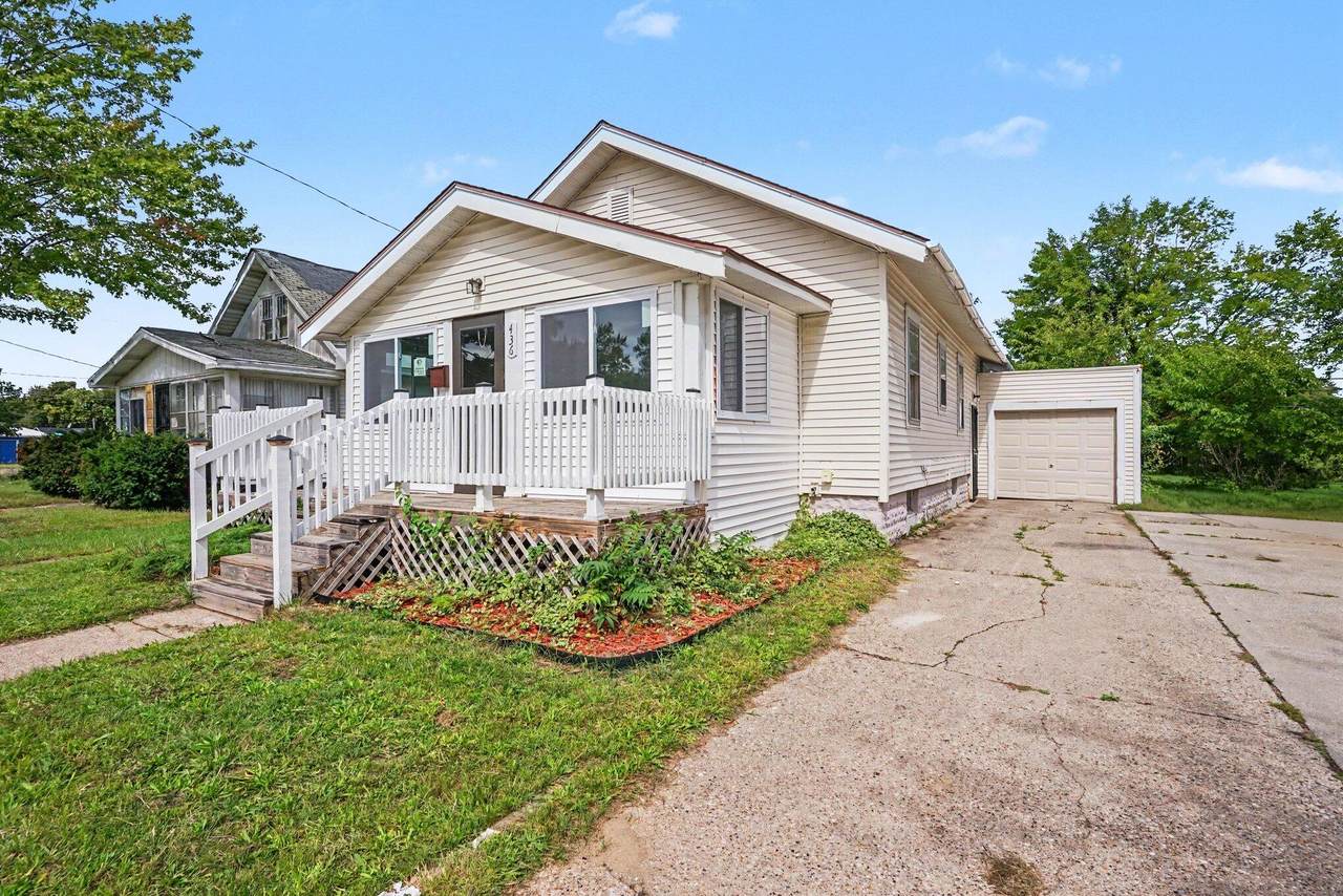 436 Catawba Avenue - Photo 1