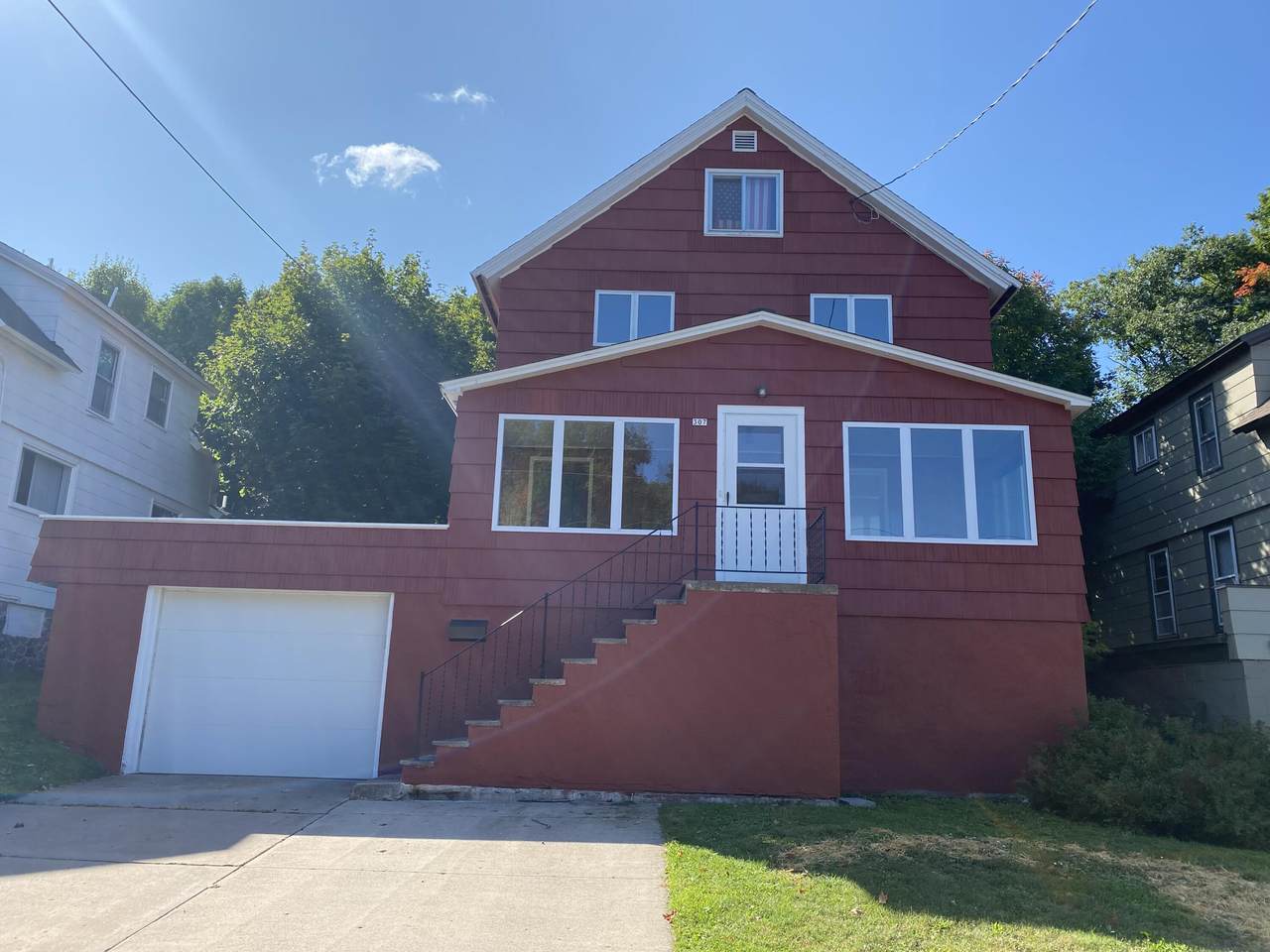 307 Calverley Avenue - Photo 1