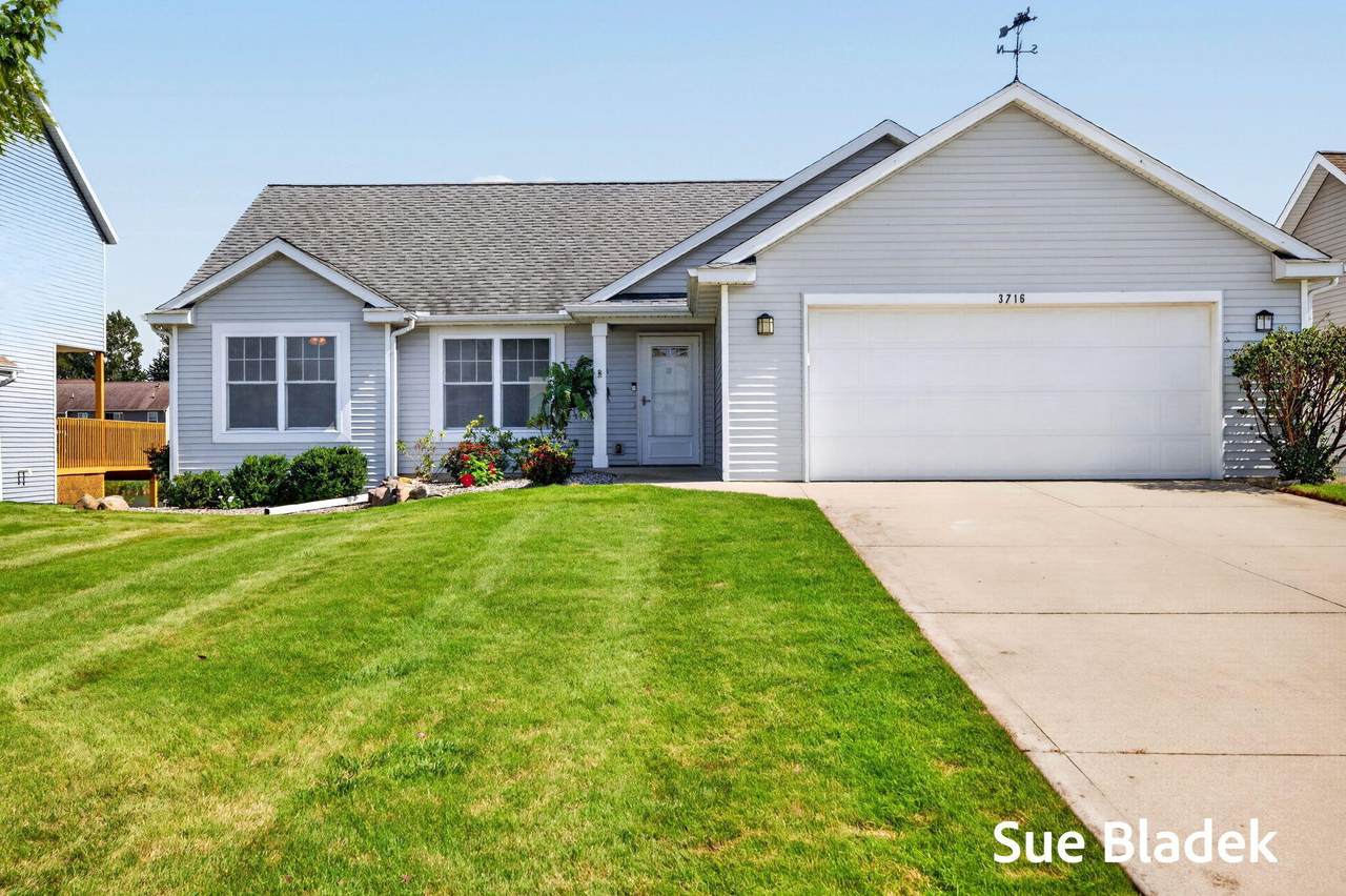 3716 Hickoryrow Court - Photo 1