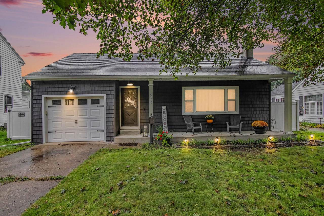 724 Crescent Road - Photo 1