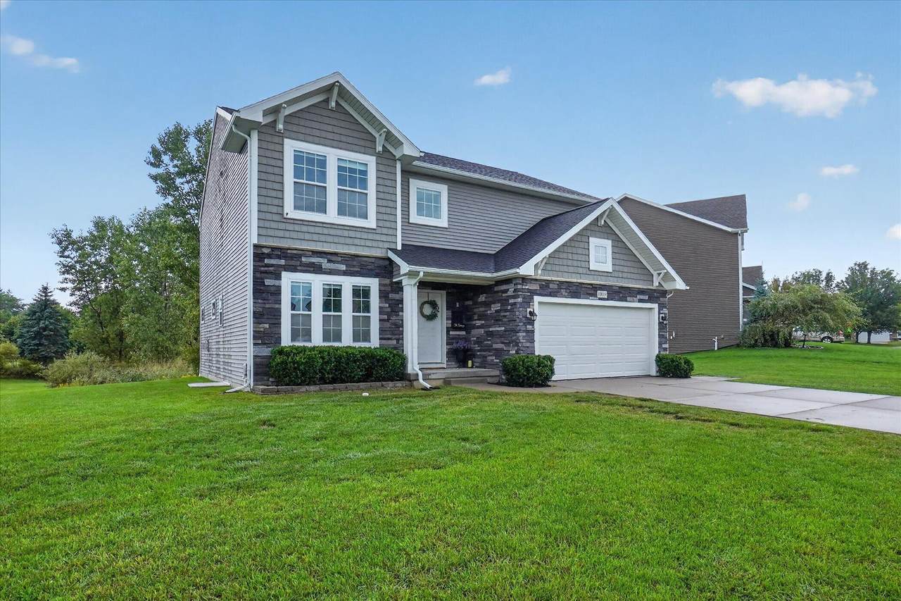 10019 Mulberry Lane - Photo 1
