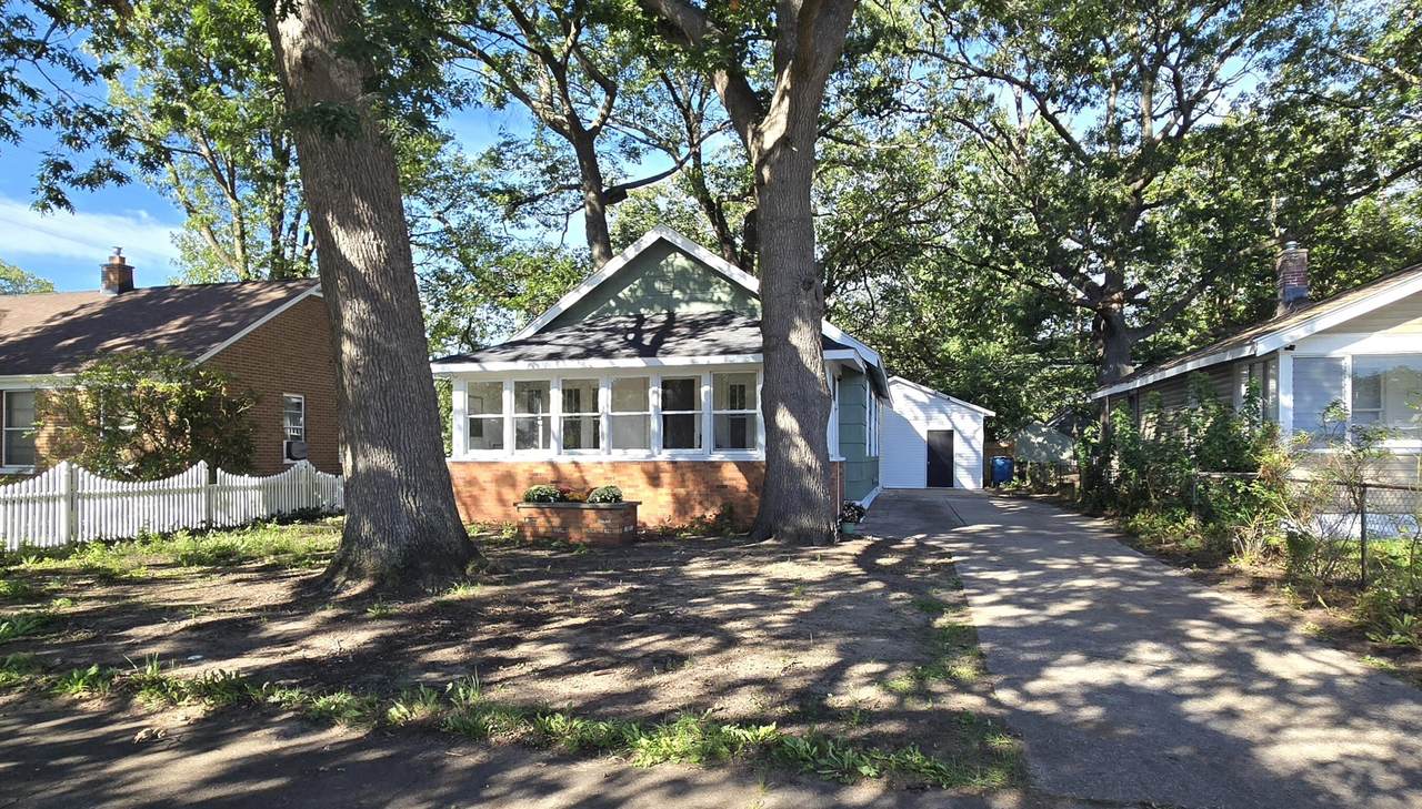2933 Leahy Street - Photo 1
