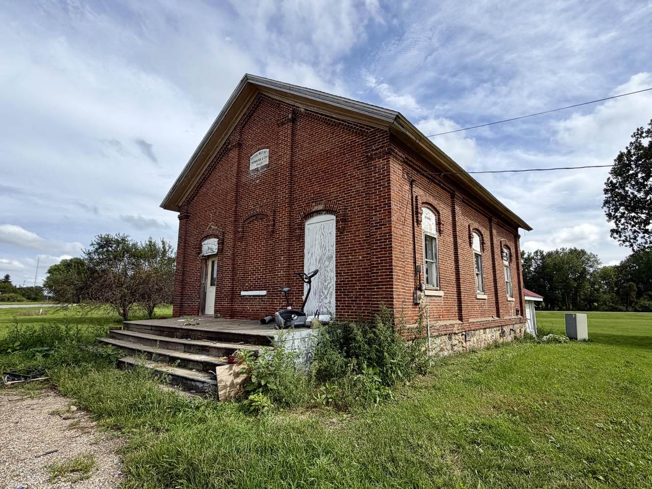 https://bt-photos.global.ssl.fastly.net/swmich/1280_boomver_1_26050209-2.jpg