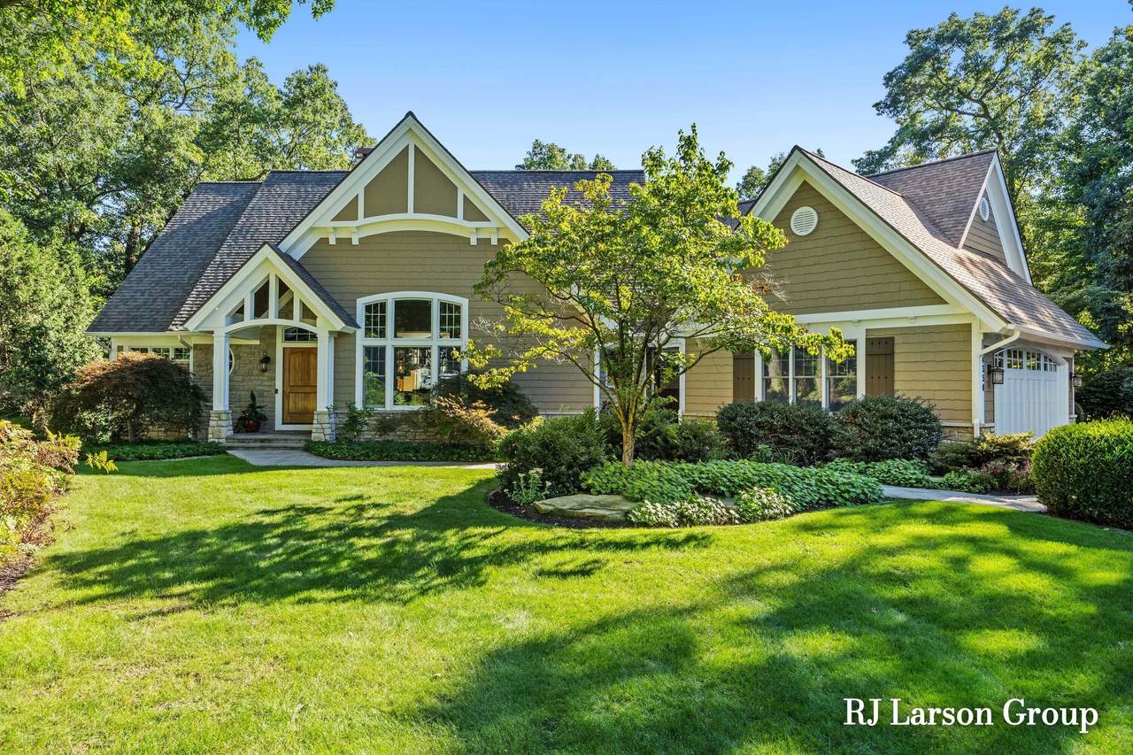 4350 Oak Pointe Court - Photo 1