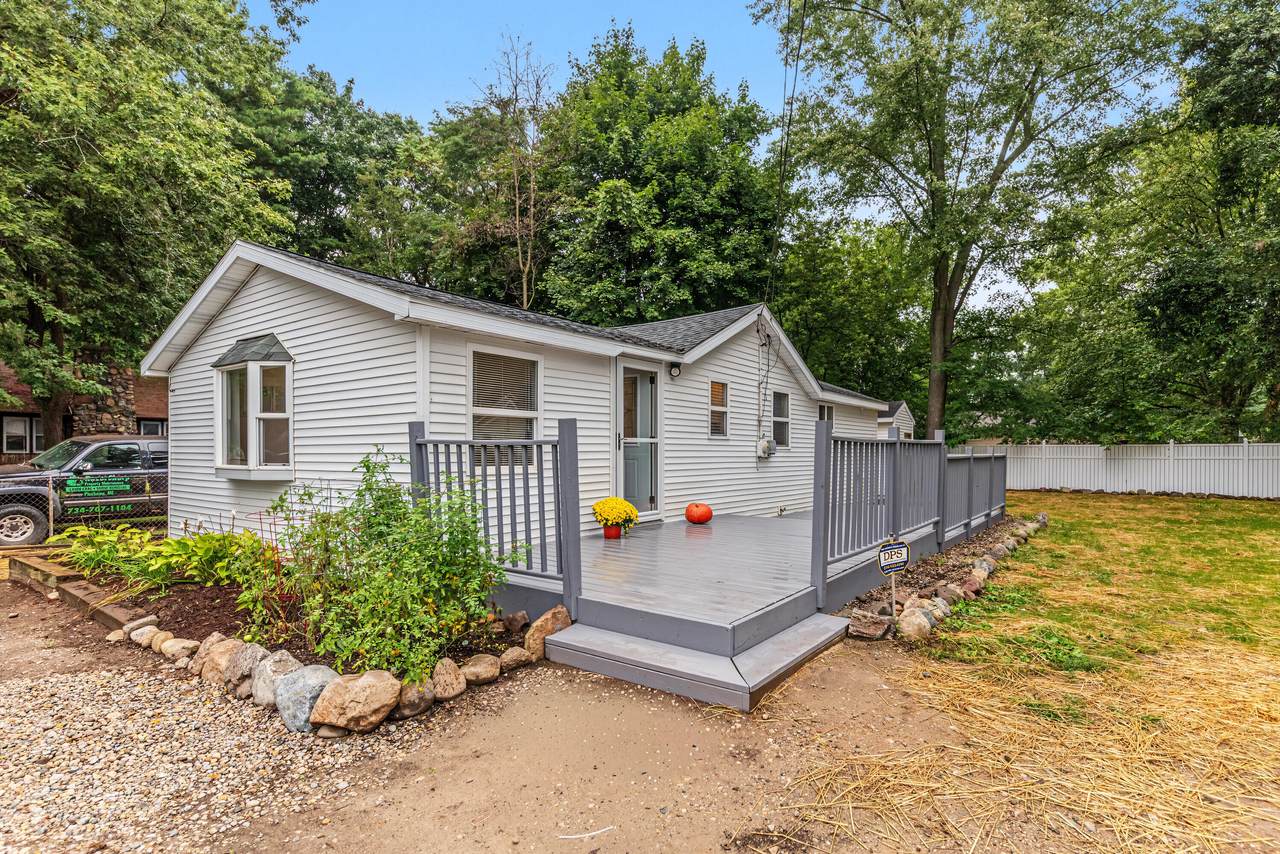 8514 Portage Lake Boulevard - Photo 1