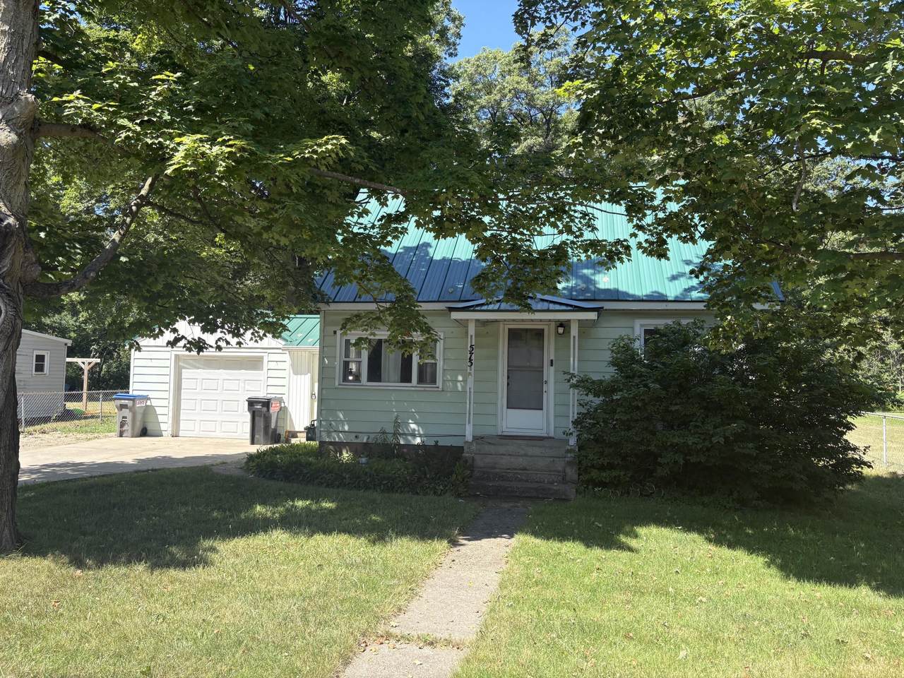 575 Wolf Lake Road - Photo 1