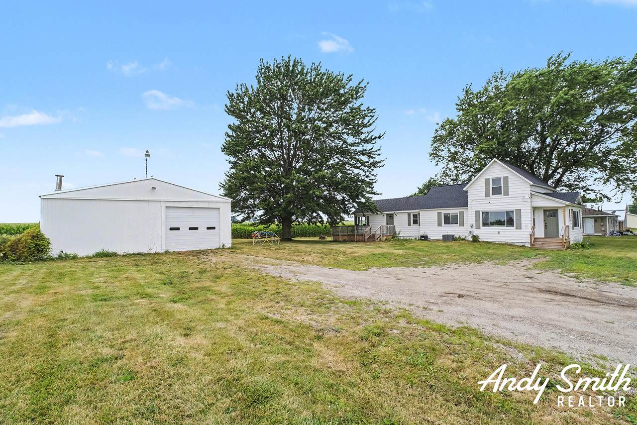 5843 120th Avenue - Photo 1