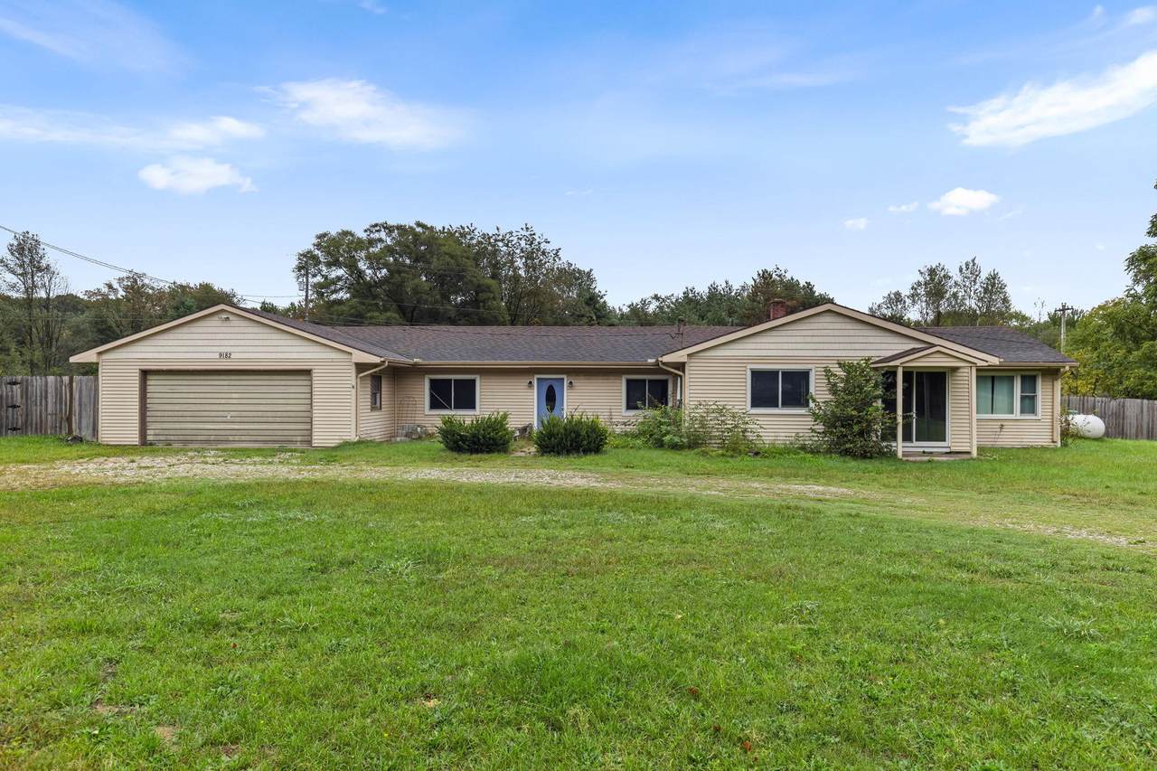9182 Warner Avenue - Photo 1