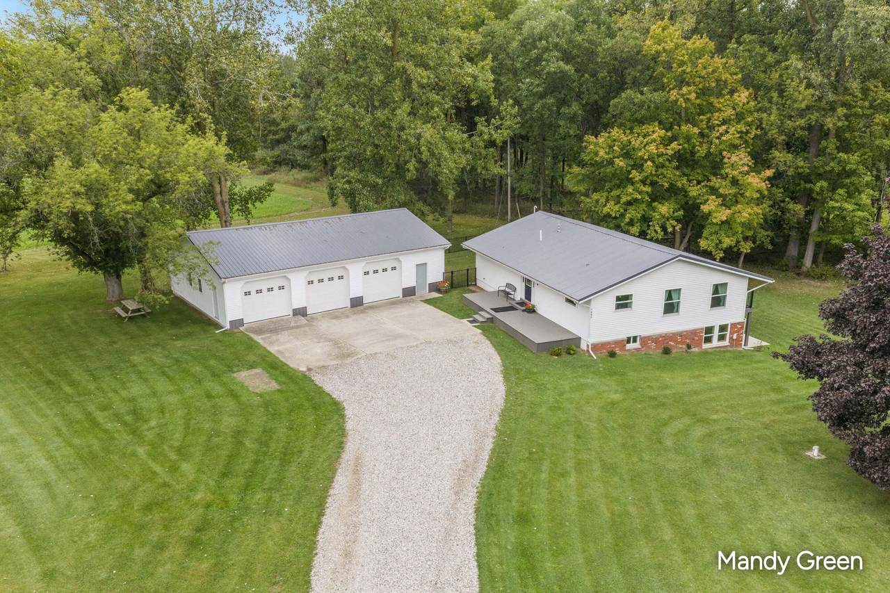 7880 Garlock Road - Photo 1