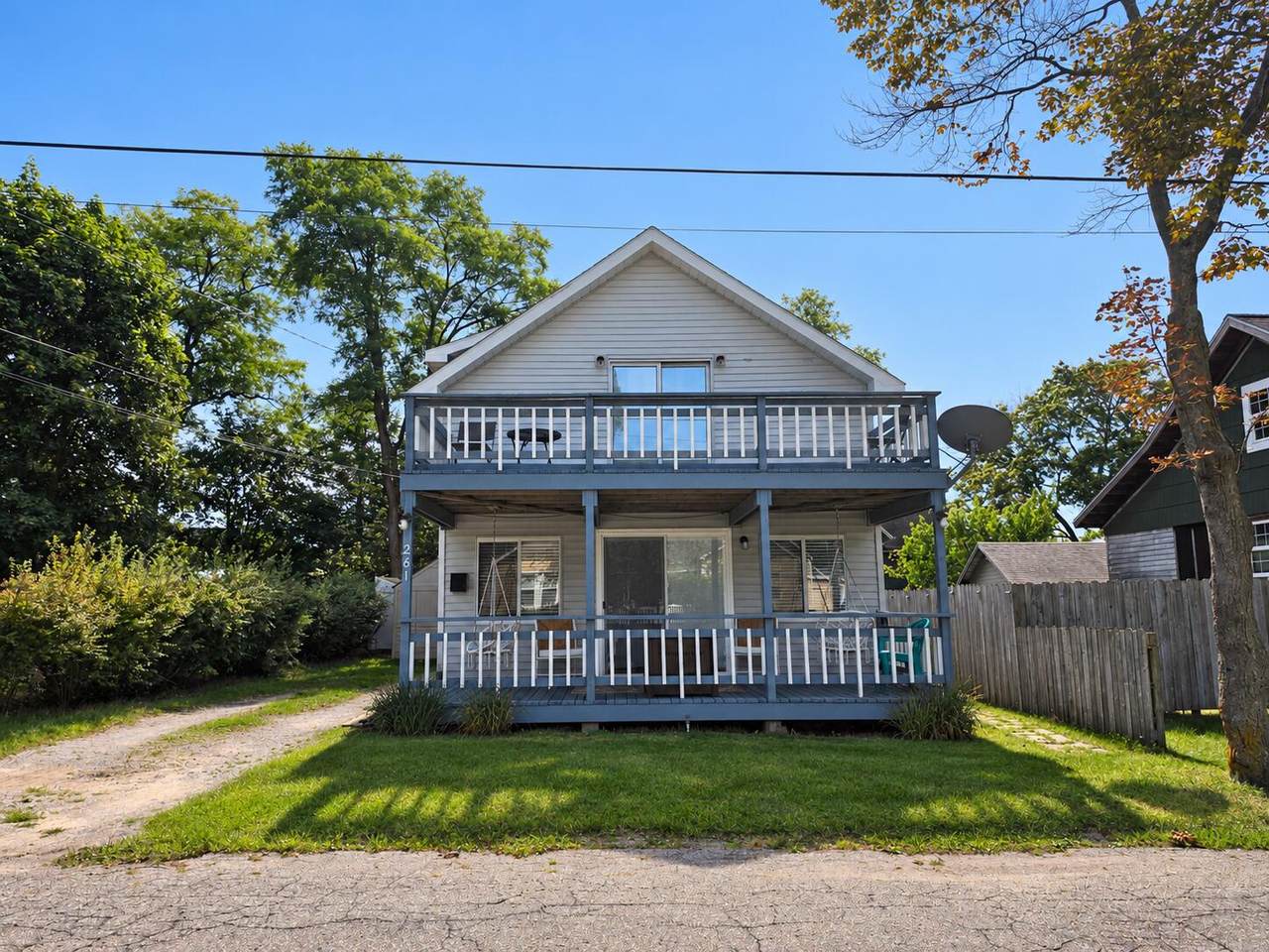 261 Hughes Street - Photo 1
