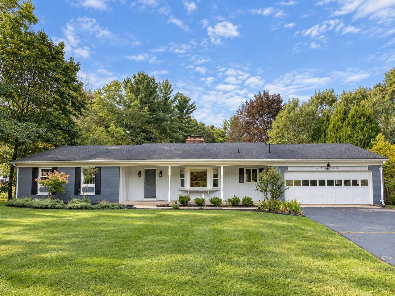 2134 Sycamore Lane - Photo 1