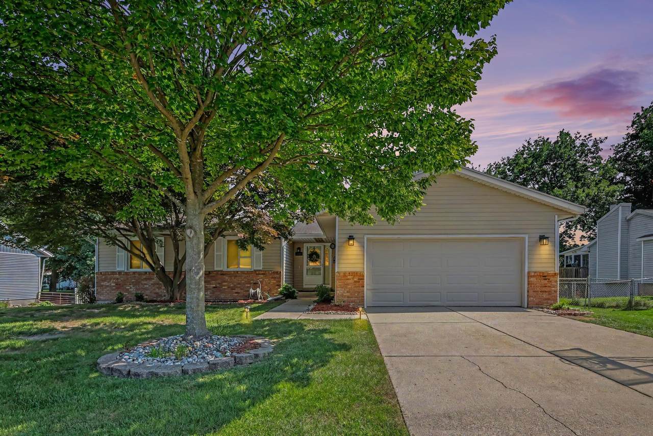 5866 Penny Farm Drive - Photo 1