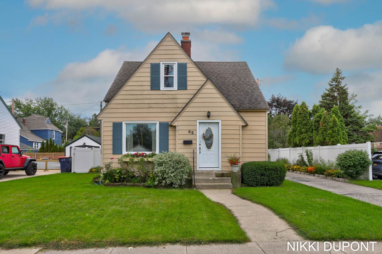 62 22nd Street - Photo 1