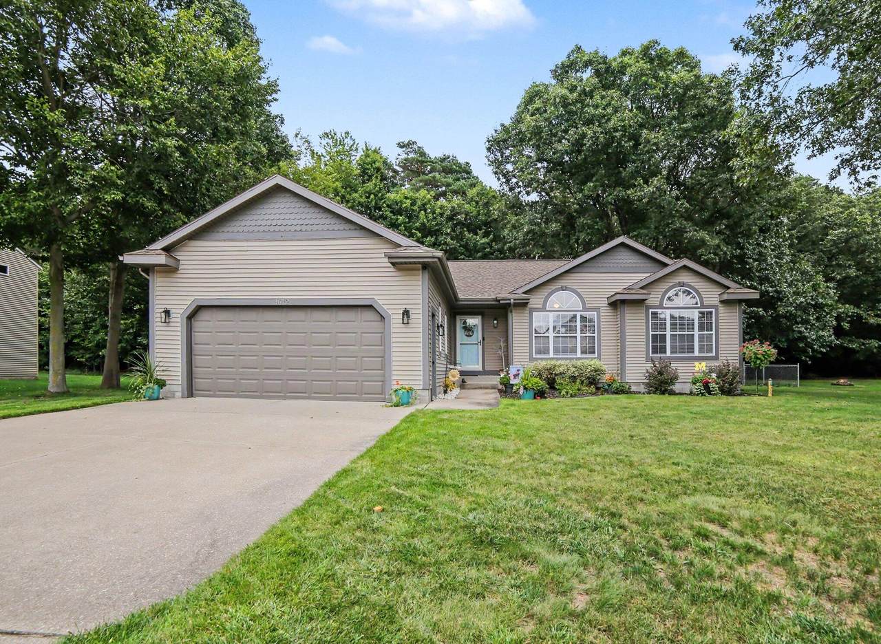3672 Whispering Woods Drive - Photo 1
