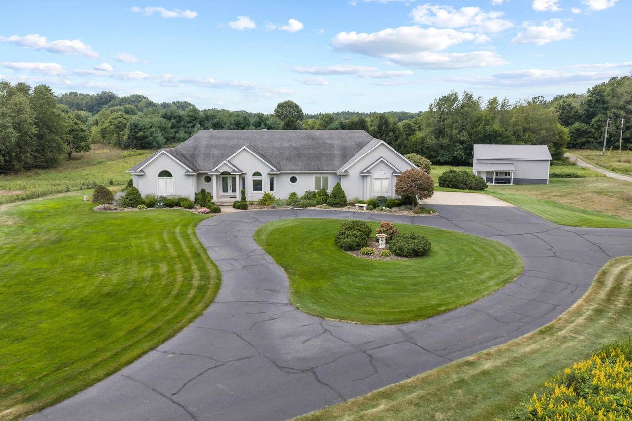 69618 Beebe Road - Photo 1