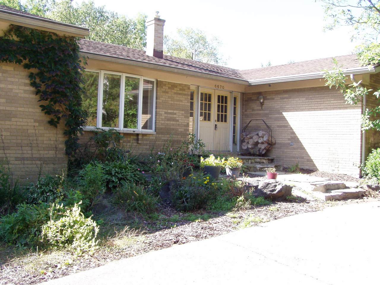 https://bt-photos.global.ssl.fastly.net/swmich/1280_boomver_1_26050689-2.jpg