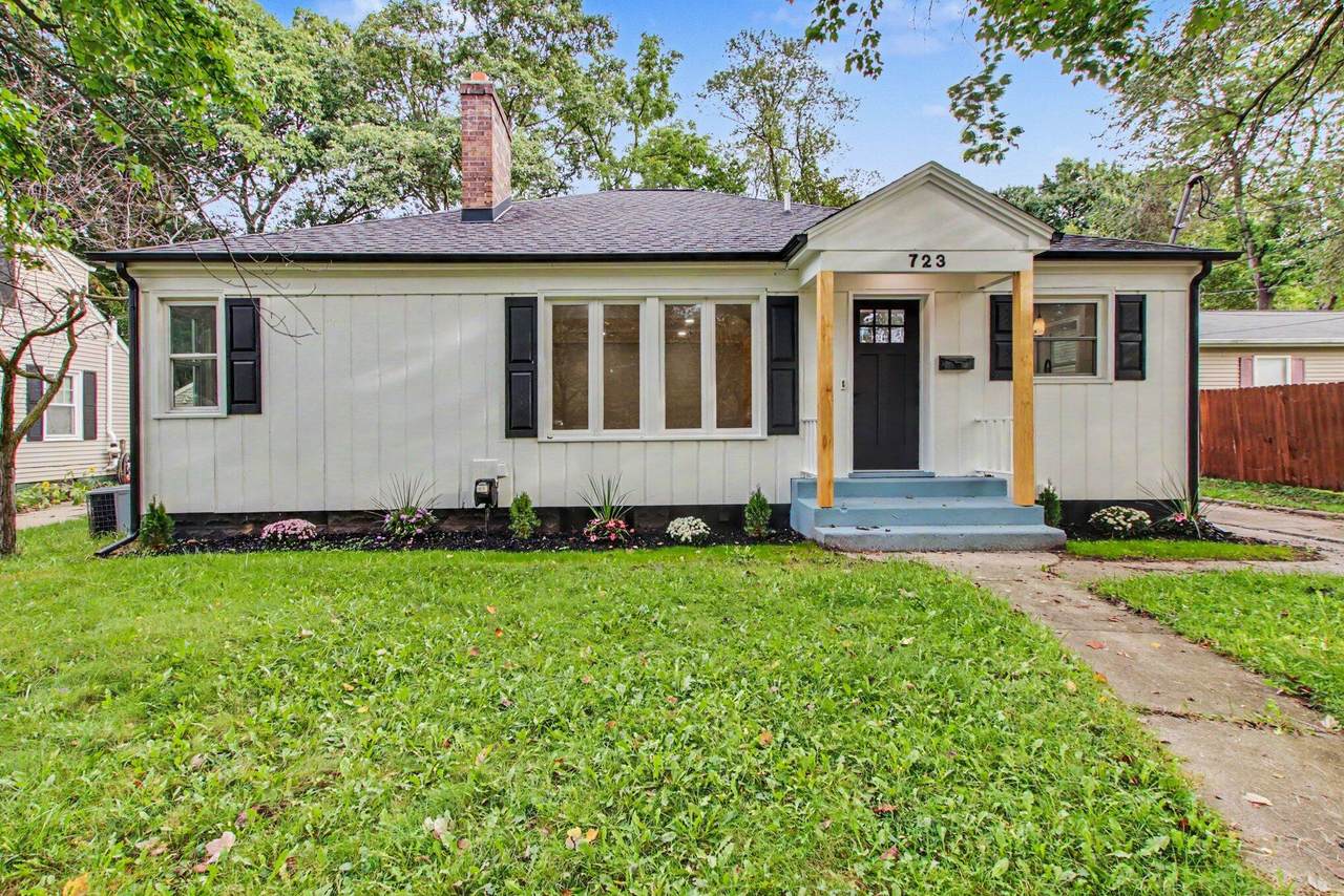 723 Parchmount Avenue - Photo 1