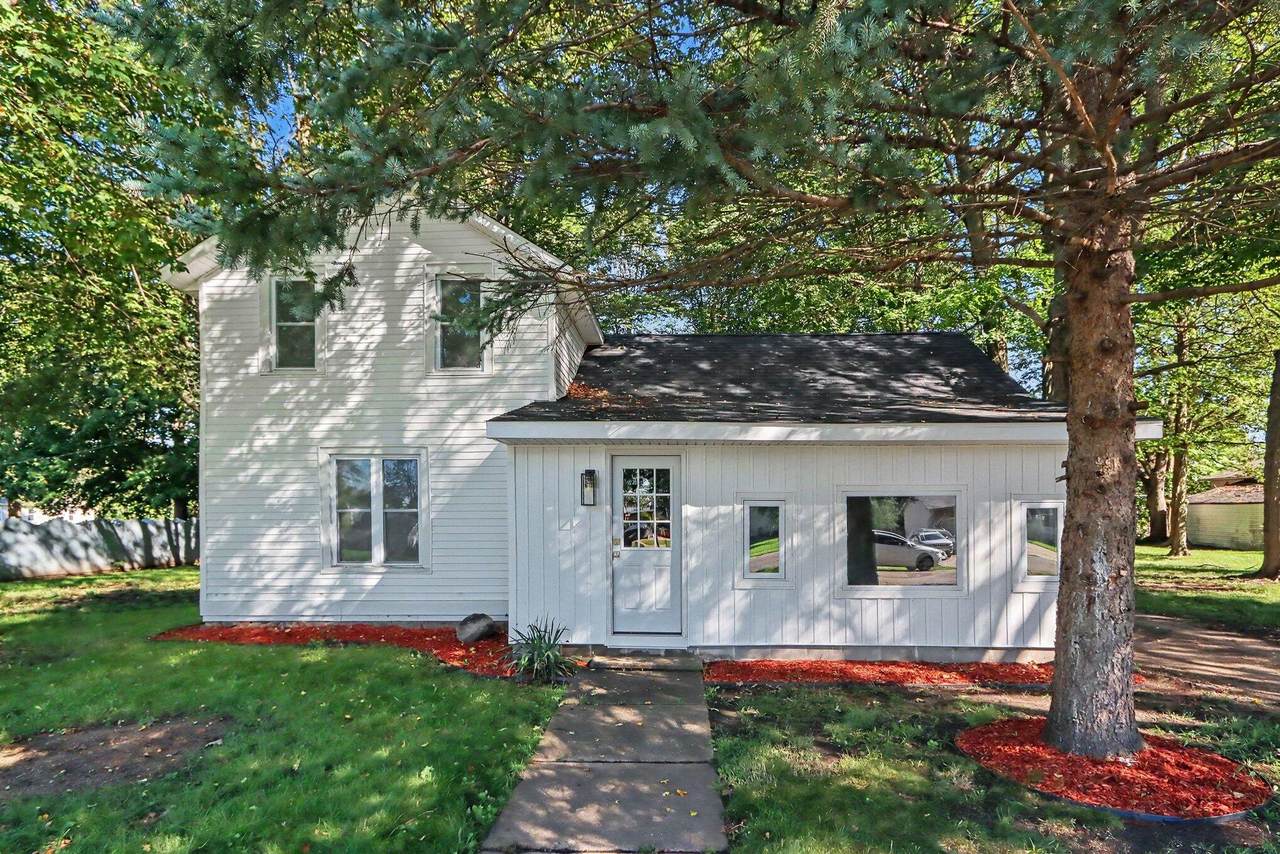 515 Osterhout Street - Photo 1
