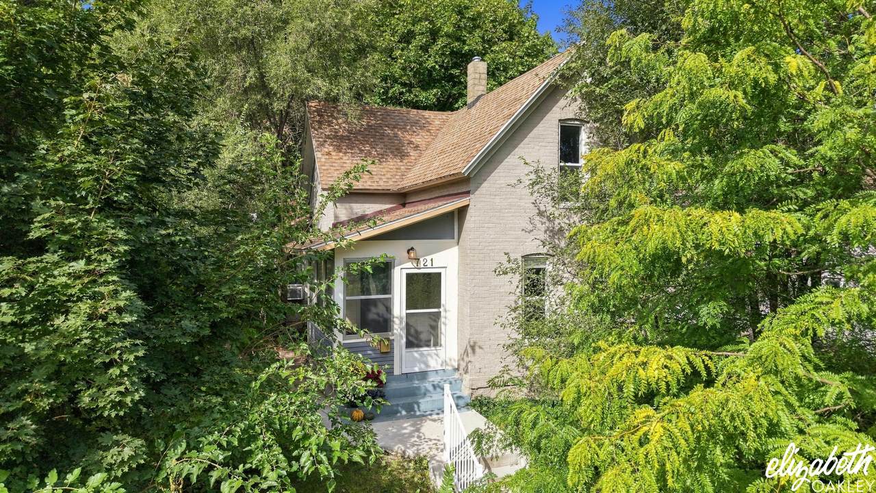 721 Lafayette Avenue - Photo 1