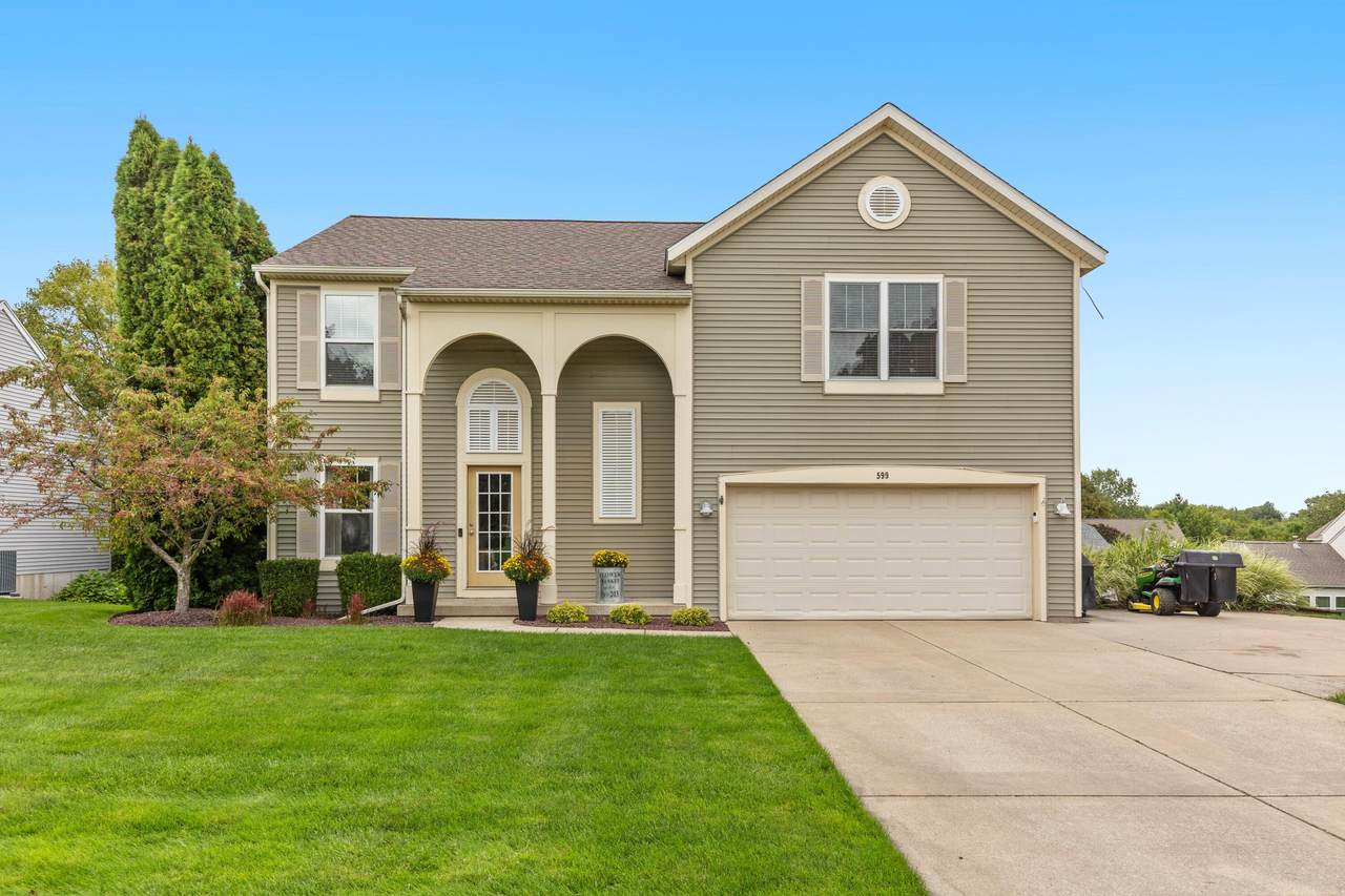 599 Oldfield Drive - Photo 1