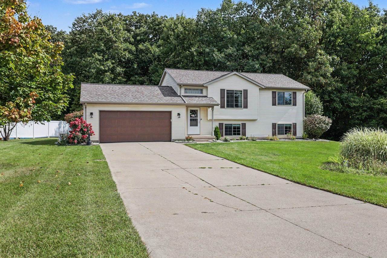 7423 High Timber Drive - Photo 1