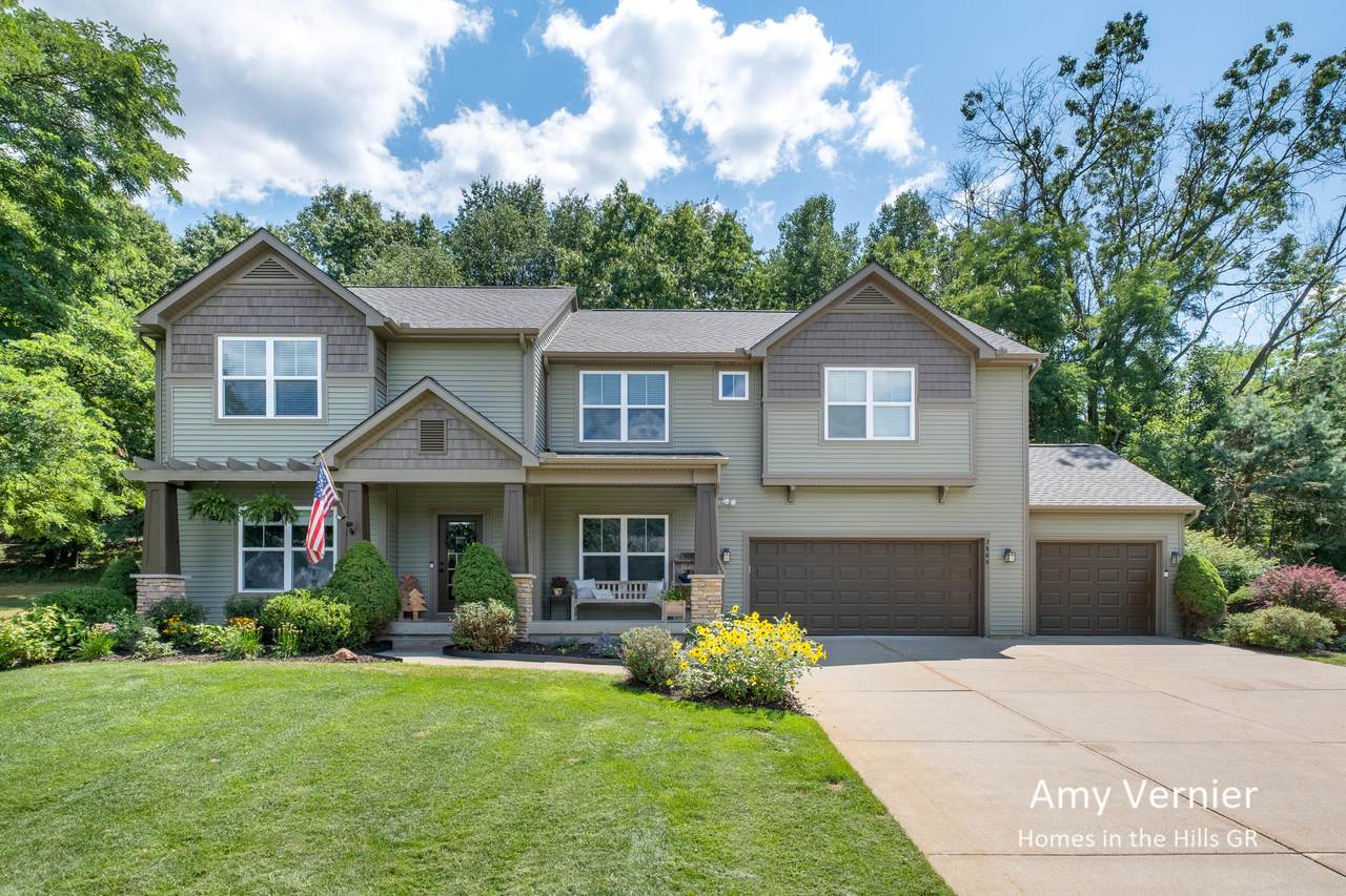 7860 Sandy Hollow Drive - Photo 1
