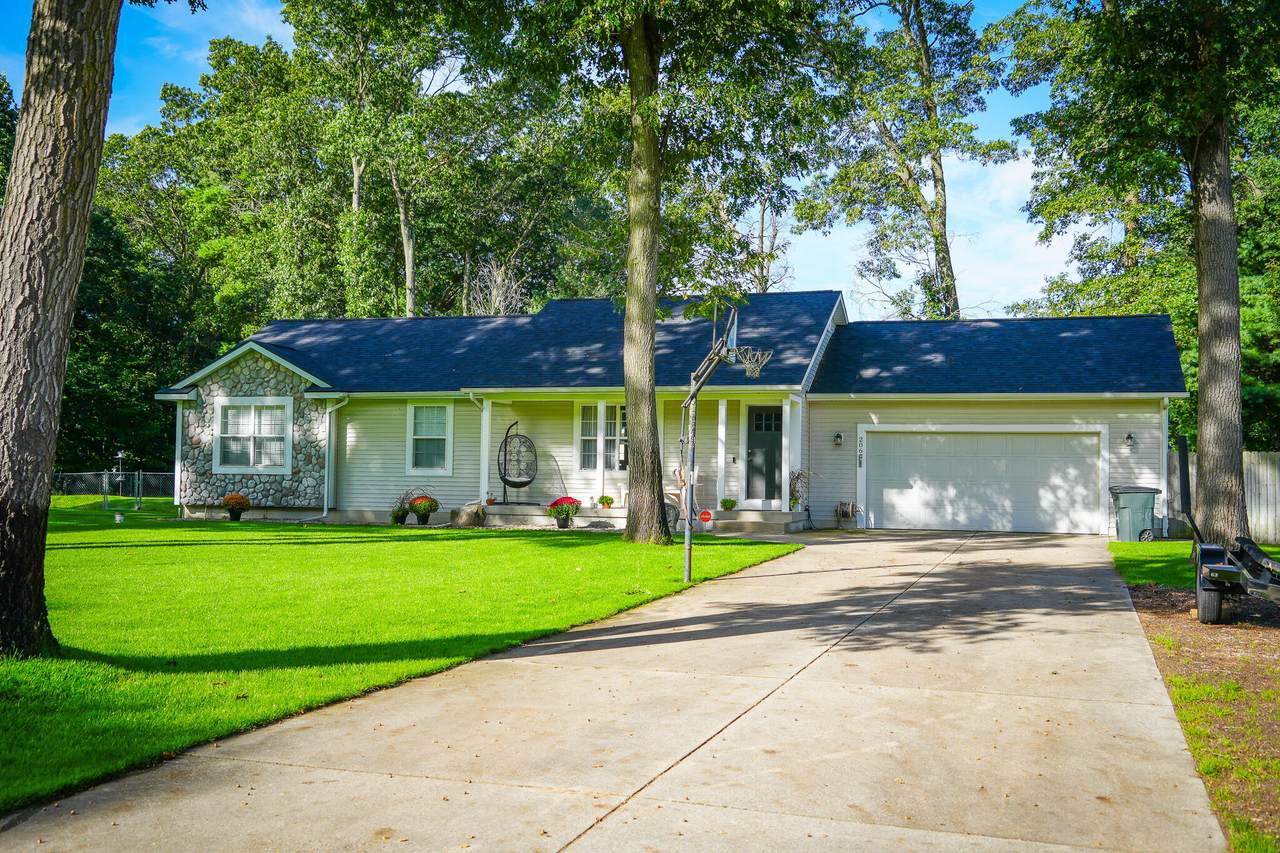 2063 Rambling Oak Drive - Photo 1