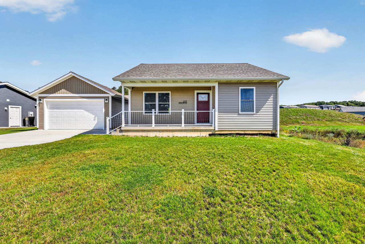 277 Aspen Hill Drive - Photo 1