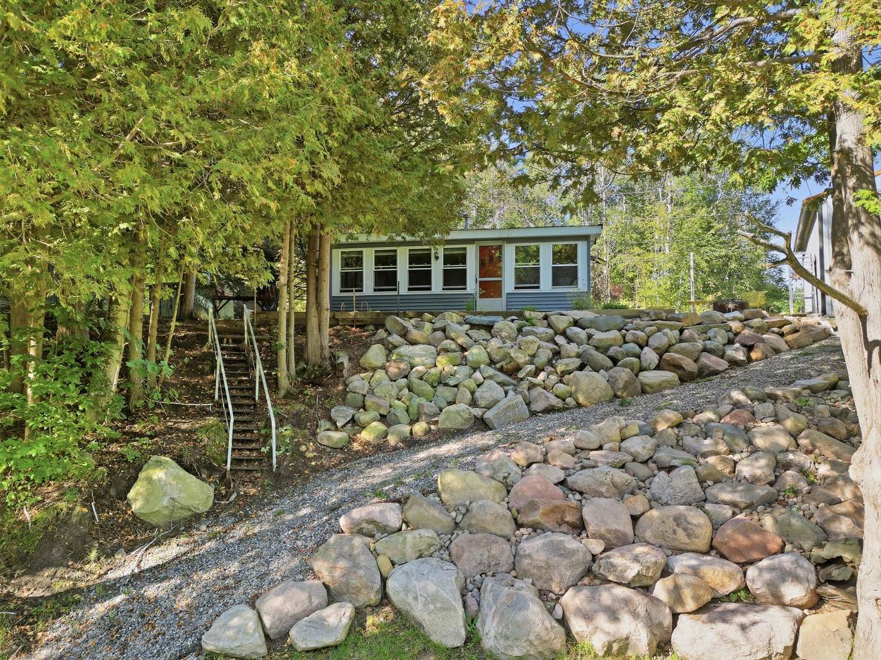 https://bt-photos.global.ssl.fastly.net/swmich/1280_boomver_1_26051053-2.jpg