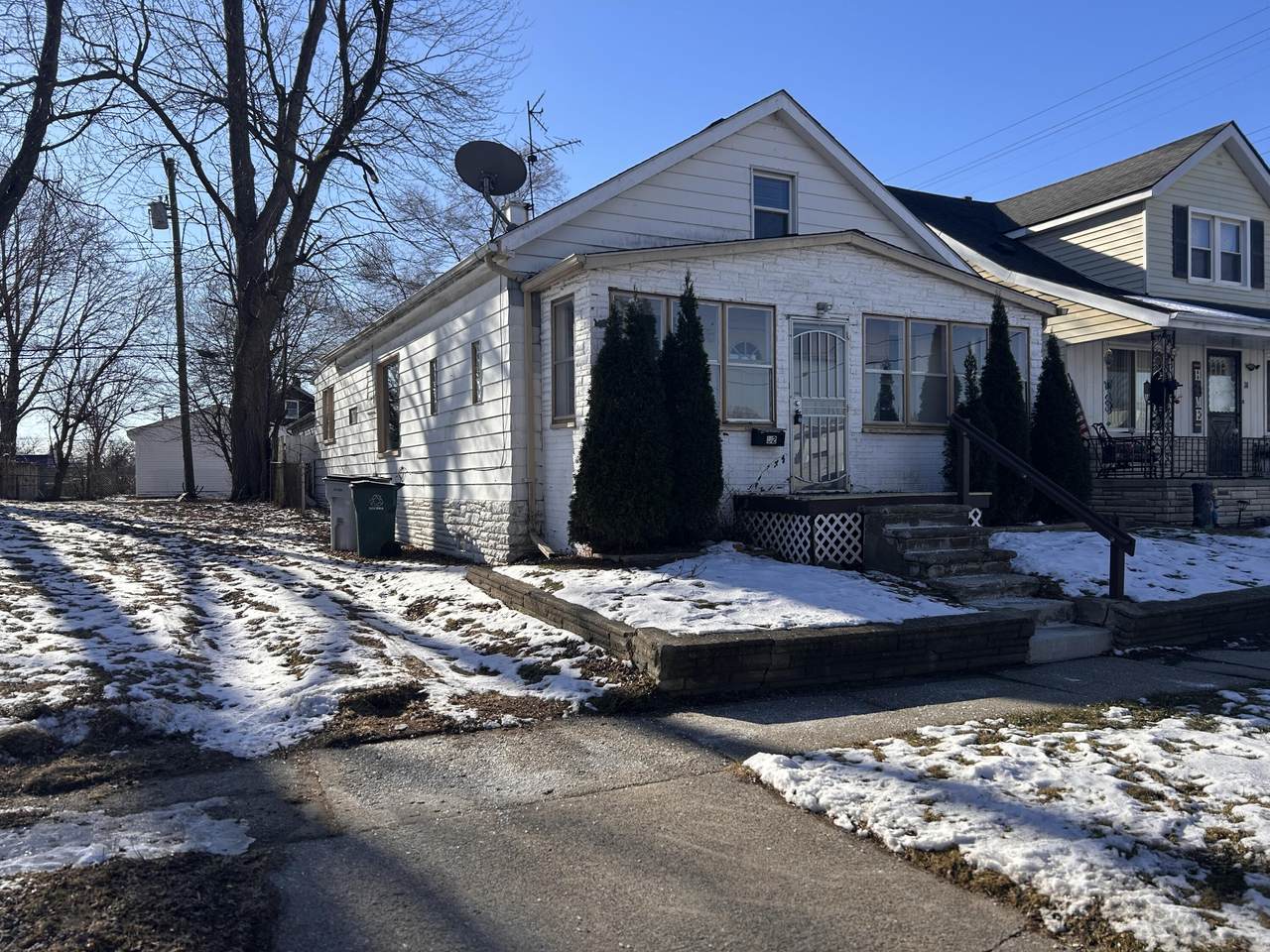 32 George Avenue - Photo 1