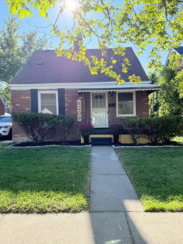 6209 Lodewyck Street - Photo 1