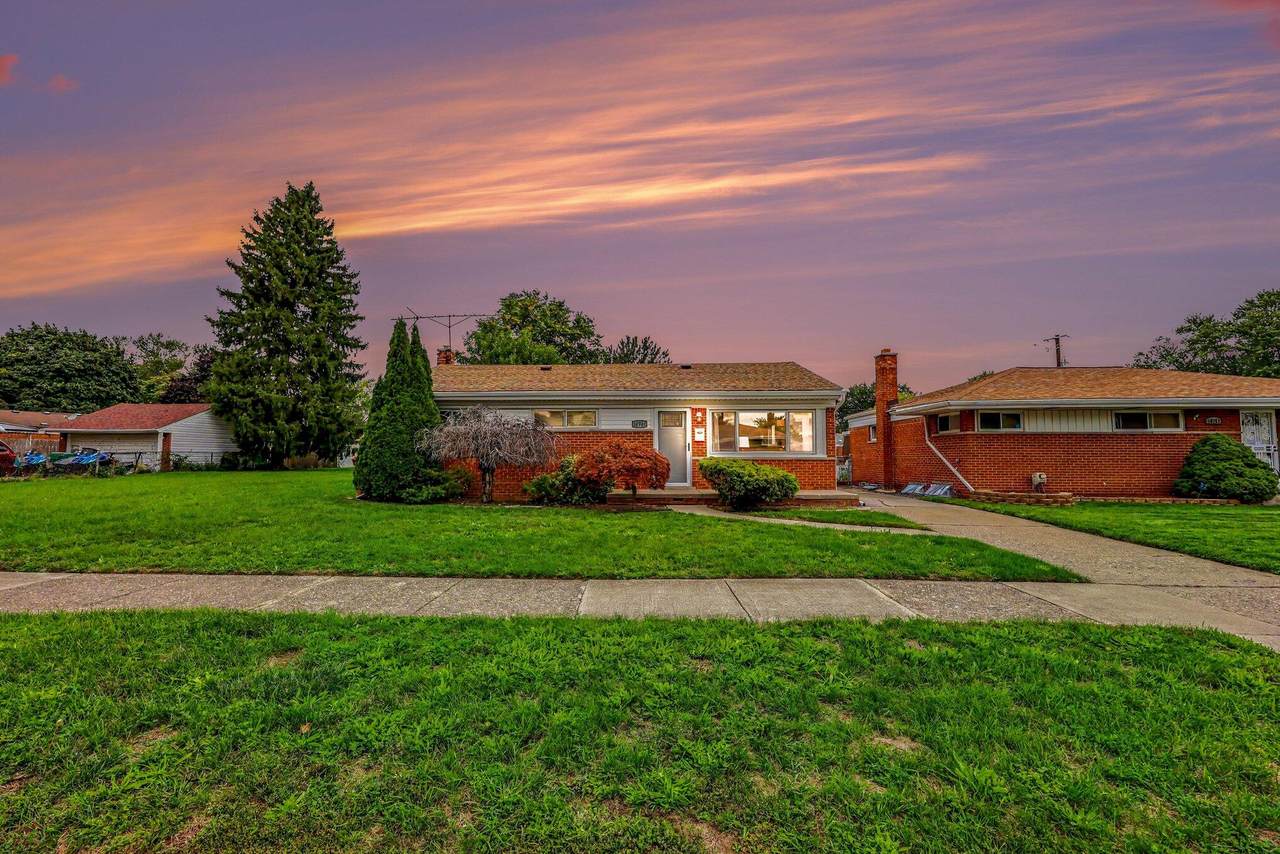 16741 Bell Avenue - Photo 1