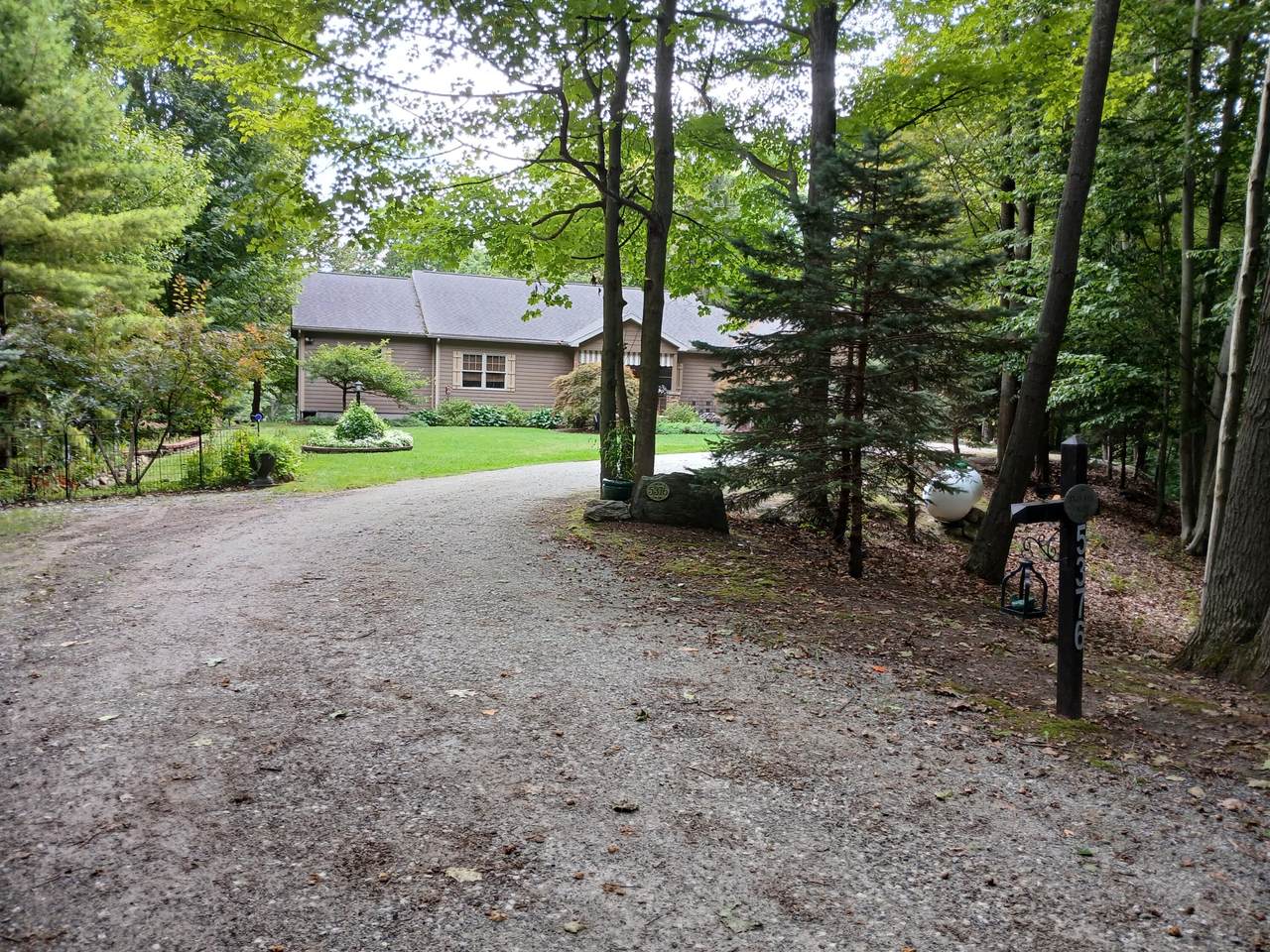 5376 Oak Point Road - Photo 1